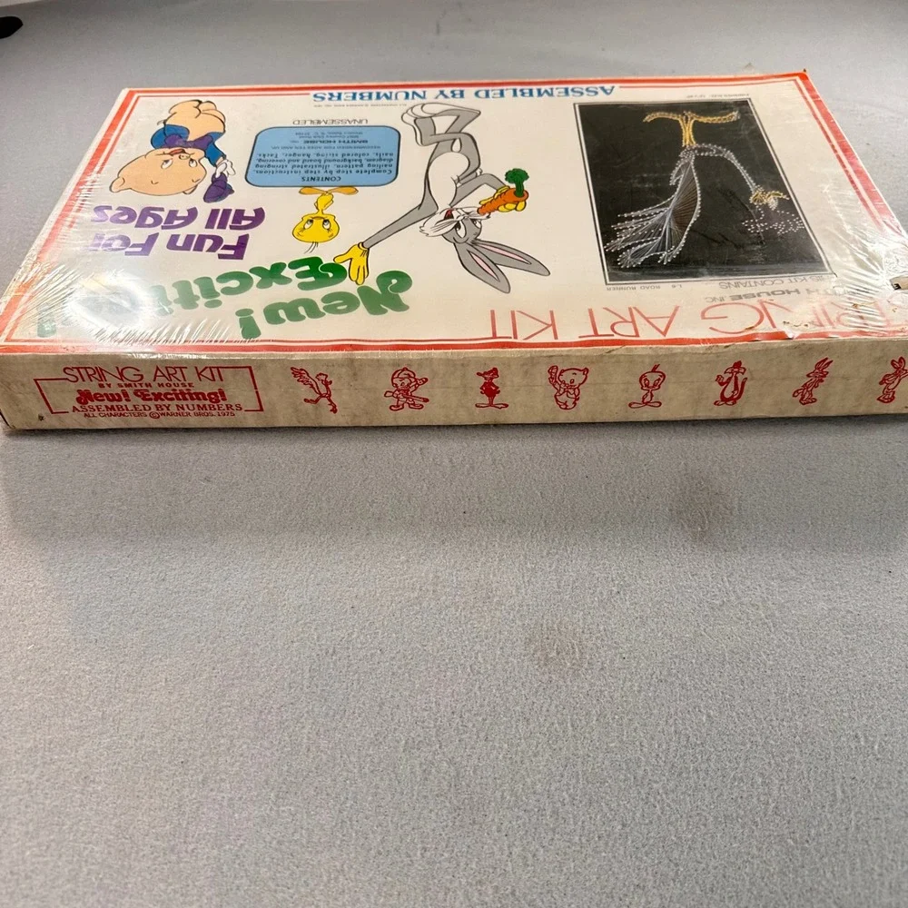 NOS Vintage 1975 Smith House Looney Tunes Road Runner String Art Kit L-6 Sealed